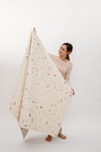 Load image into Gallery viewer, Classic 190 - Terrazzo Rice