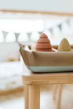 Load image into Gallery viewer, Signature 92 - Oak Sage